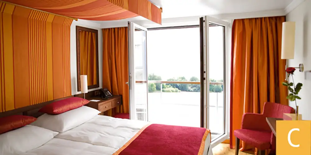 C Exterior con ventana francesa