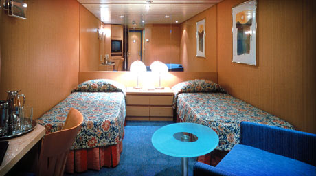 Interior celebrity-cruises-celebrity-infinity-9-10-11-12-foto-01