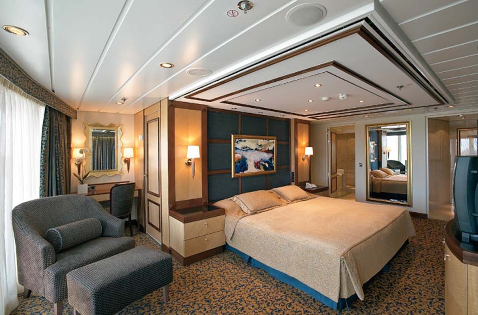 Royal Suite royal-caribbean-radiance-of-the-seas-rs-foto-01