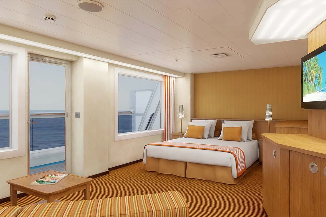 Carnival Radiance ®4